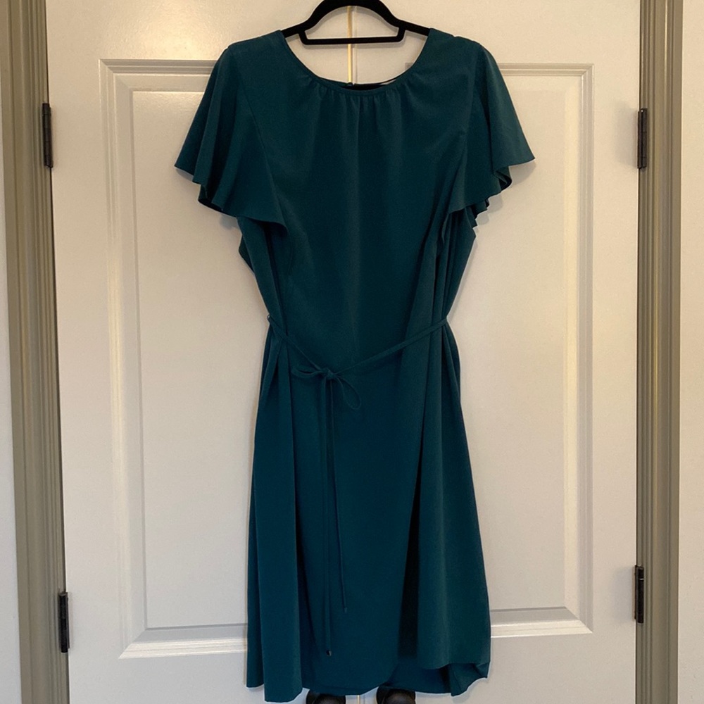 Dark Green LOFT sheath dress with tie waist, size 20